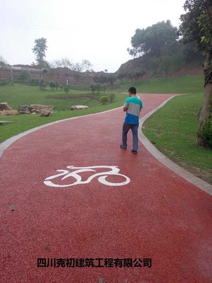 拓宽城市脉络 四川成都环氧地坪、压印地坪与透水混凝土的建筑美学革命